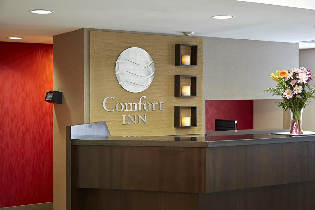 Comfort Inn South Shore Boucherville Zewnętrze zdjęcie
