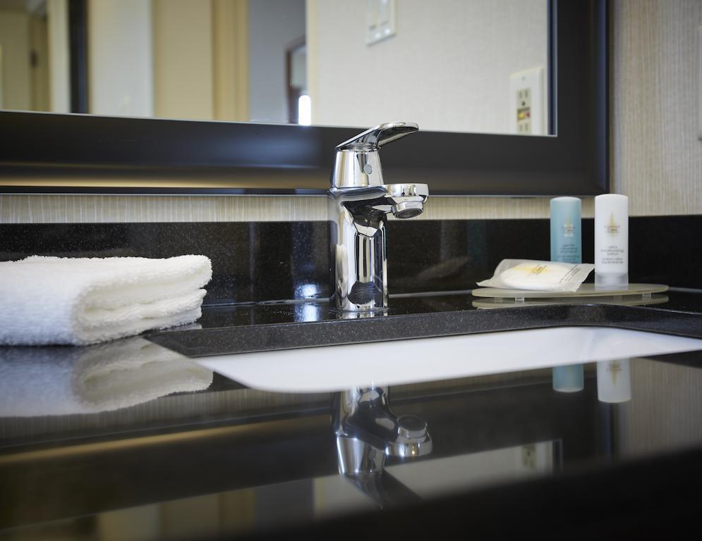 Comfort Inn South Shore Boucherville Zewnętrze zdjęcie